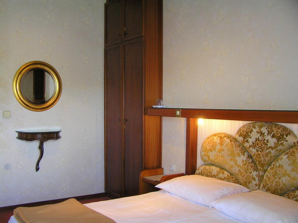 Guest House Lifestyle Holiday Opatija Bilik gambar