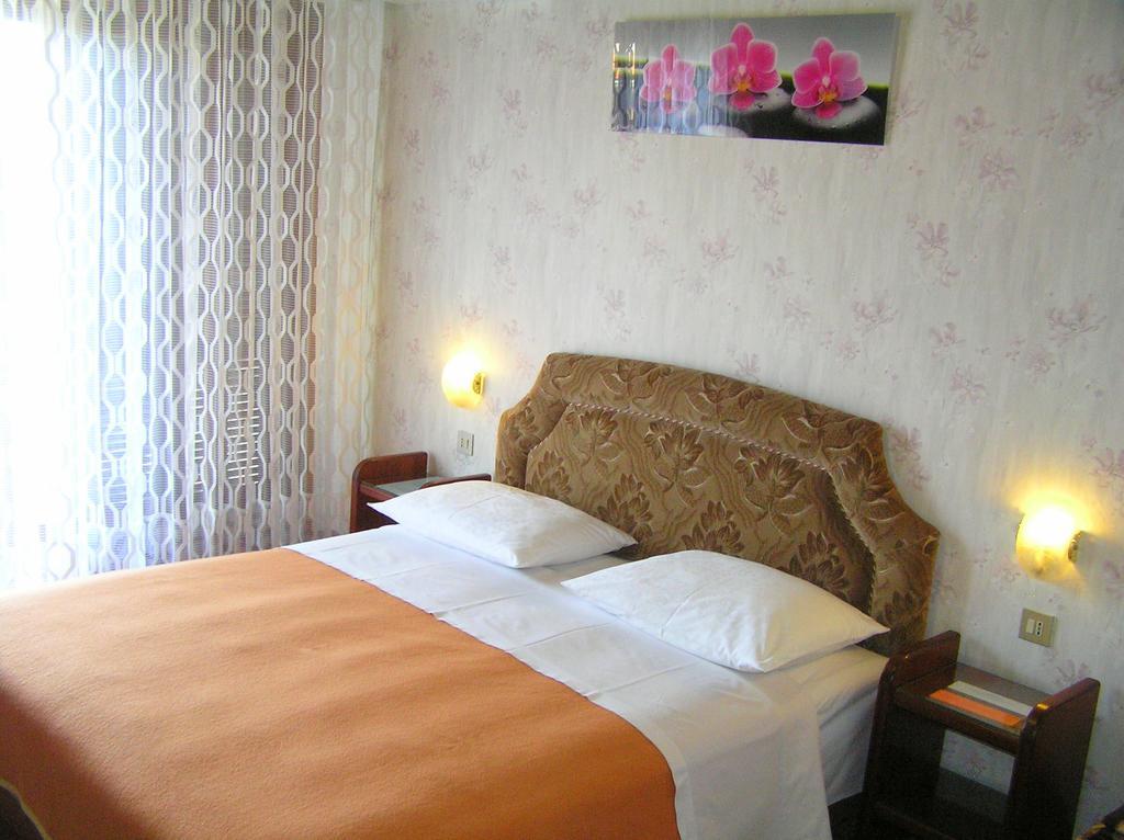 Guest House Lifestyle Holiday Opatija Luaran gambar